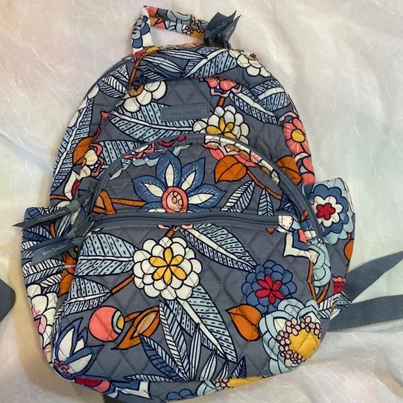 Vera Bradley Gray Quilted Backpack with Multicolor Floral Print - Picture 1 of 9